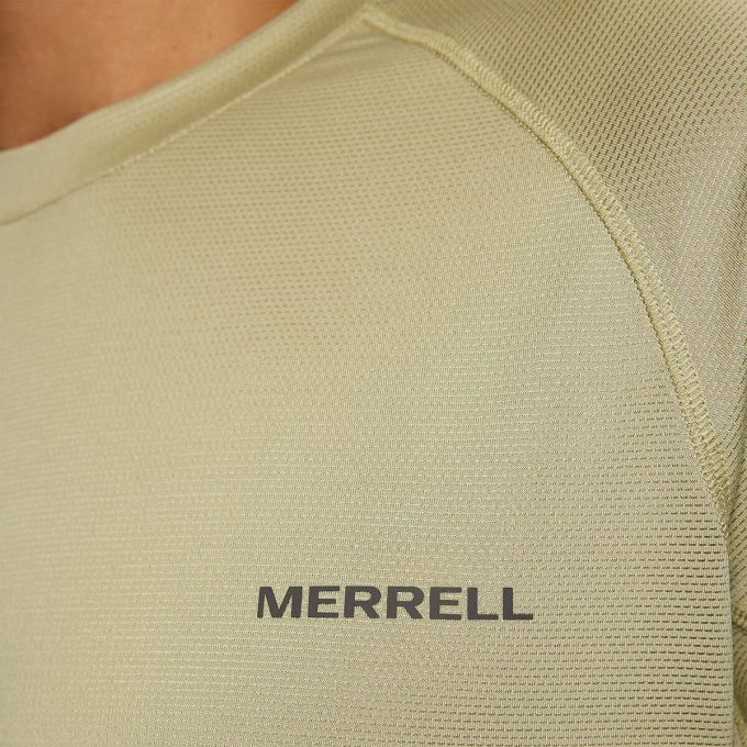 Men’s Tech Long Sleeve Tee Men’s Tech Long Sleeve Tee